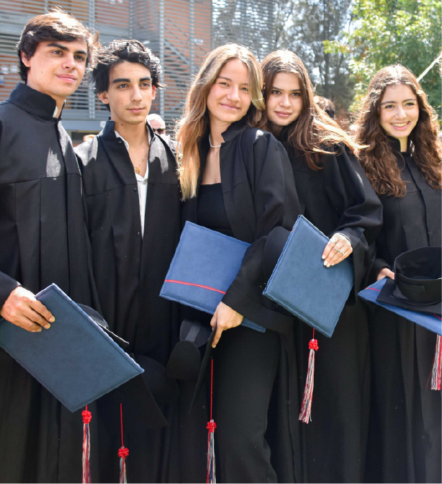 Alumnos continúan sus estudios en universidades de prestigio en México y el extranjero